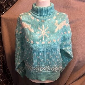 Chic Turquoise and White Turtleneck Sweater